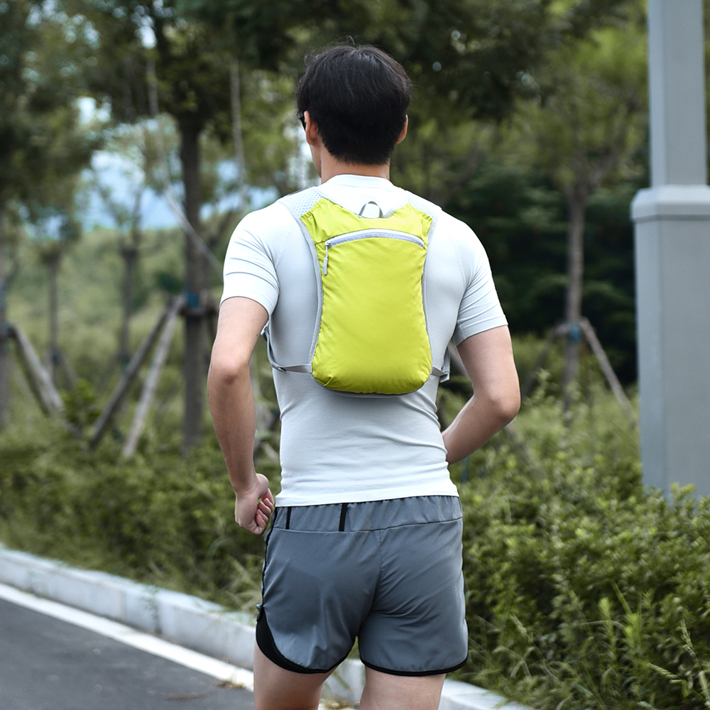 Multi Functional Water Bag Ves - Running Gear Water ulasan dan harga
